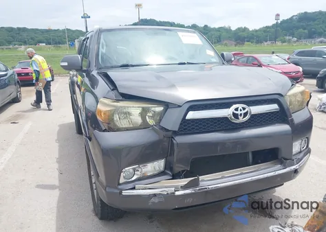 2011 Toyota 4Runner Limited V6 from USA, damaged, VIN JTEBU5JR4B5075969